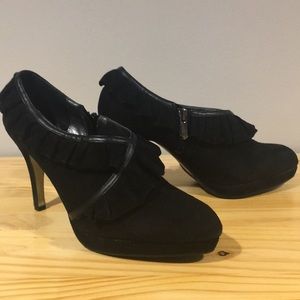 Adrienne Vittadini High Heel Booties 8.5